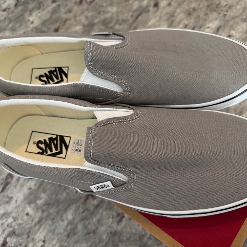 Vans Gray Classic Slip-On Shoes - Picture 4 of 6